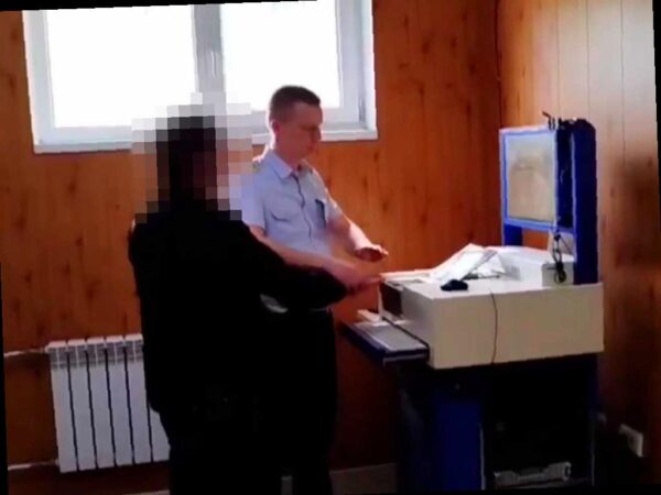 В Сочи задержали двух молодых людей за инцидент с несовершеннолетним