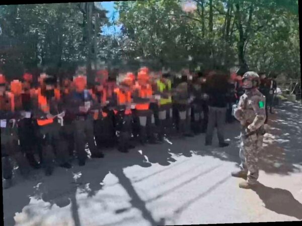 Рейд в Сочи на поиск нарушителей воинского учета среди новых граждан РФ