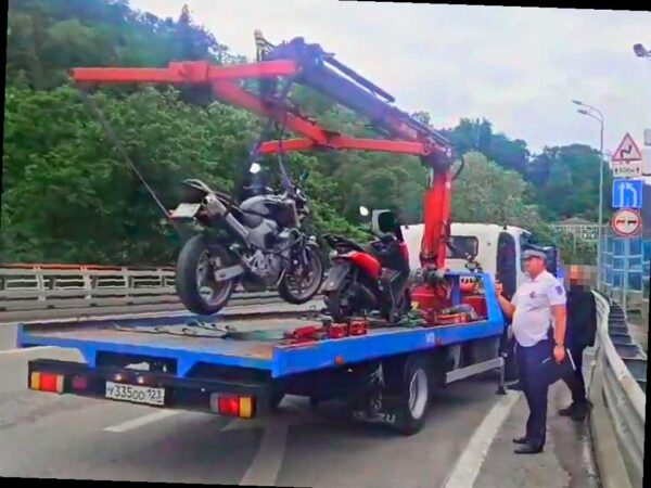 В центре Сочи прошел рейд Госавтоинспекции