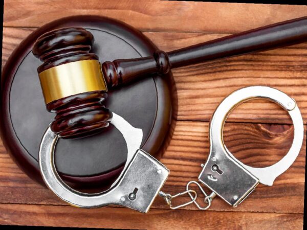 Бывший замначальник в Сочи приговорен к 13 годам за взятки
