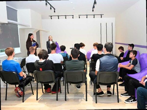 Молодежный центр в микрорайоне Донская в Сочи обновили