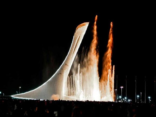 Поющий фонтан в Сириусе скоро откроется