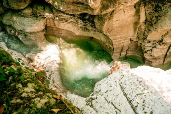 Идеальное место для осеннего отдыха в Сочи: Хоста без толп туристов