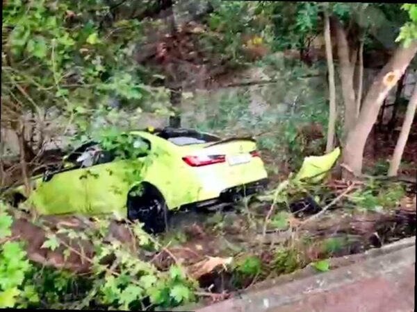 В Сочи произошла авария с участием BMW