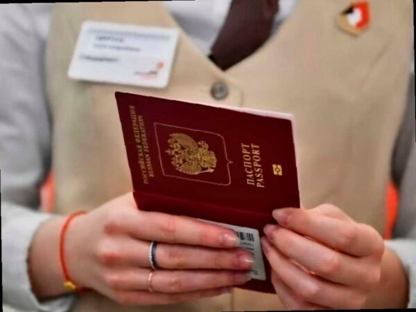 С 2026 года детям до 14 лет потребуется загранпаспорт для поездок в Абхазию, Белоруссию и Казахстан