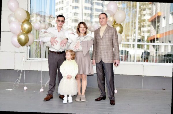 «Виктор Тепляков поздравил семью из Сочи с рождением тройни»