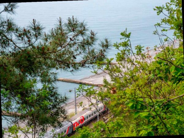 Изменения в расписании электричек в Сочи на три недели