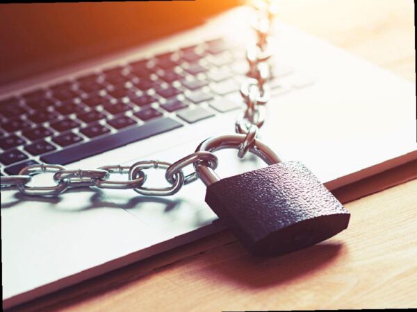 Роскомнадзор заблокировал FaceTime, Snapchat и Roblox