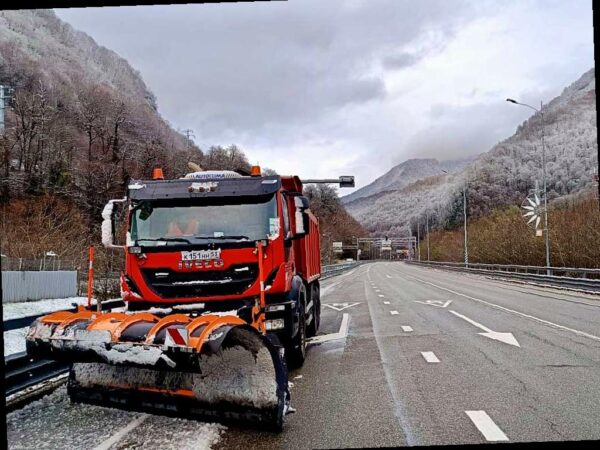 Въезд в Красную Поляну на летней резине будет запрещен