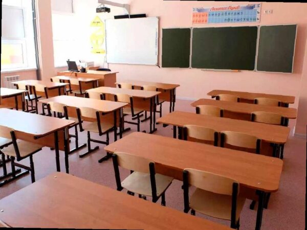 После произошедшего ЧП в Подмосковье учебные заведения Краснодарского края принимают дополнительные меры безопасности. Министерство образования направило соответствующие указания во все муниципальные образования.