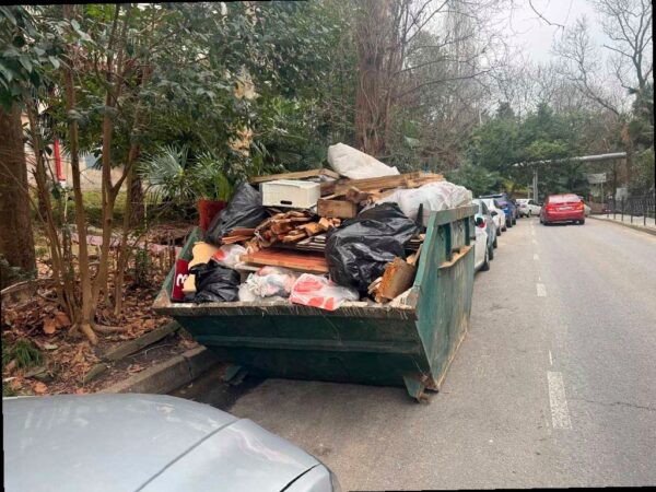 В Сочи продолжают расчищать подвалы многоквартирных домов