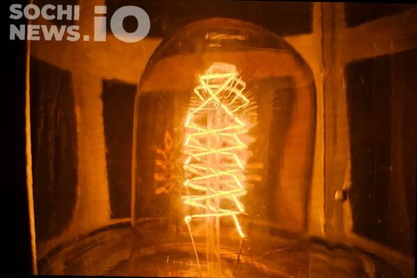 На ряде улиц Сочи возможны отключения электричества 25 марта