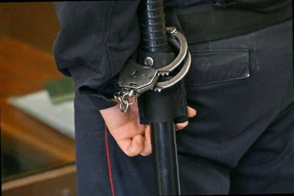 МВД: 13 человек обвиняются в хищении более 8 млрд рублей при строитель