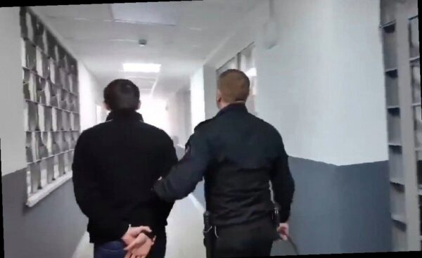 18-летнего курьера мошенников из Краснодара задержали в Сочи с 900 тыс