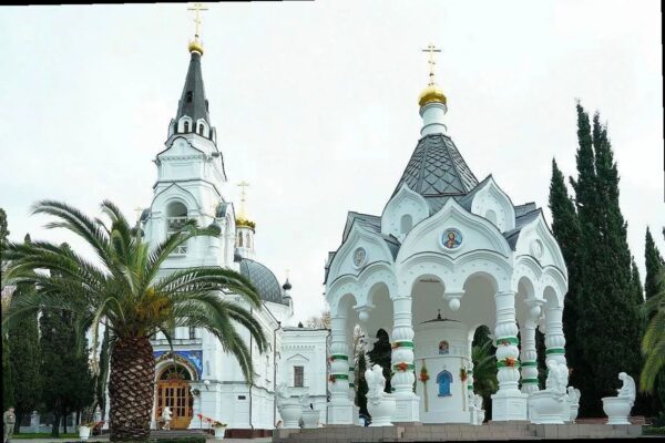 Главный храм Сочи — собор Михаила Архангела передан в федеральную собс