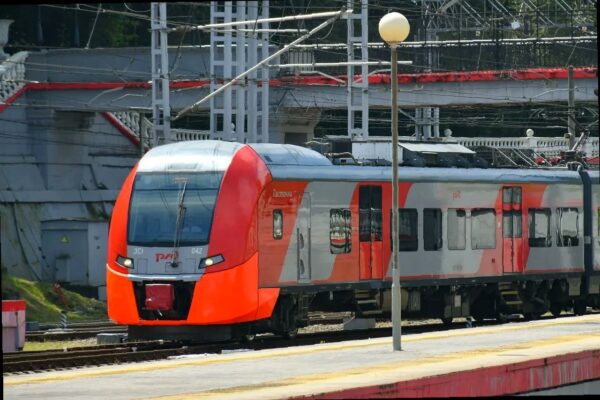 В Сочи почти на месяц изменят расписание электричек